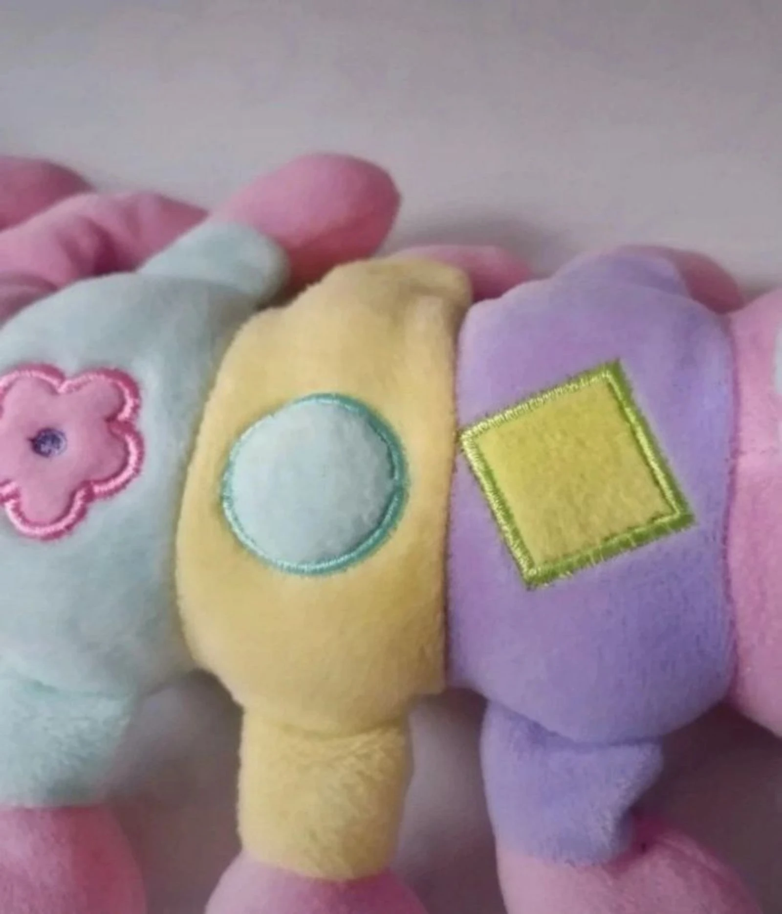 Multicolored and sound-emitting millipede plush toy 45 cm – photo 4